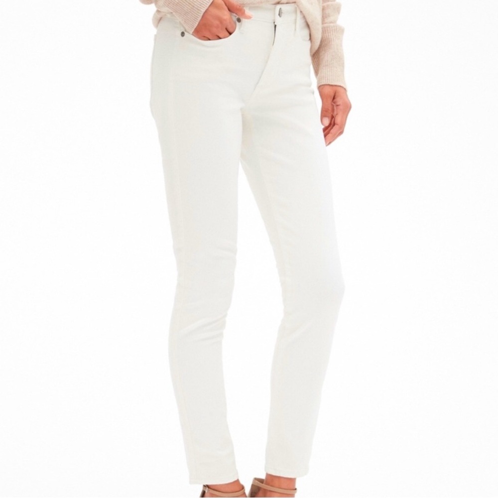 Banana Republic White Mid rise Skinny Jeans